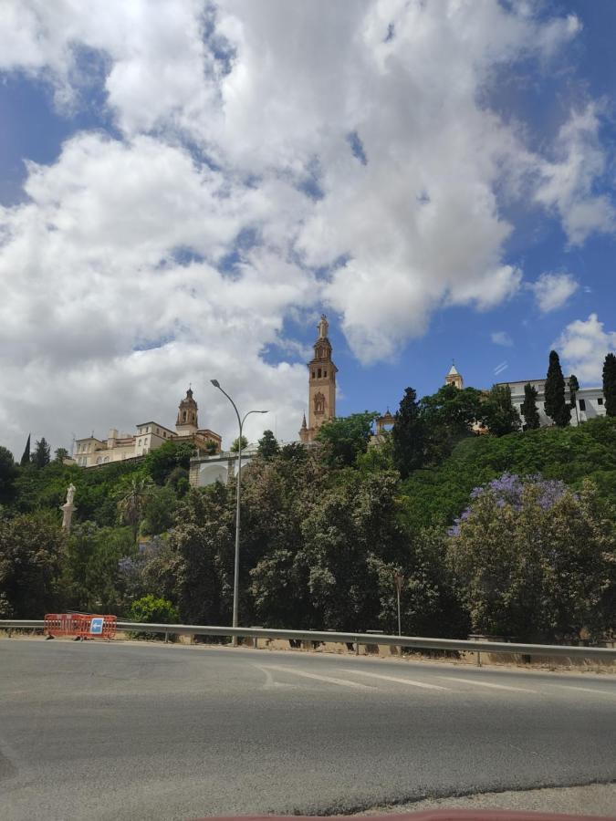 Apartamento Duplex El Monumento San Juan de Aznalfarache Exteriör bild